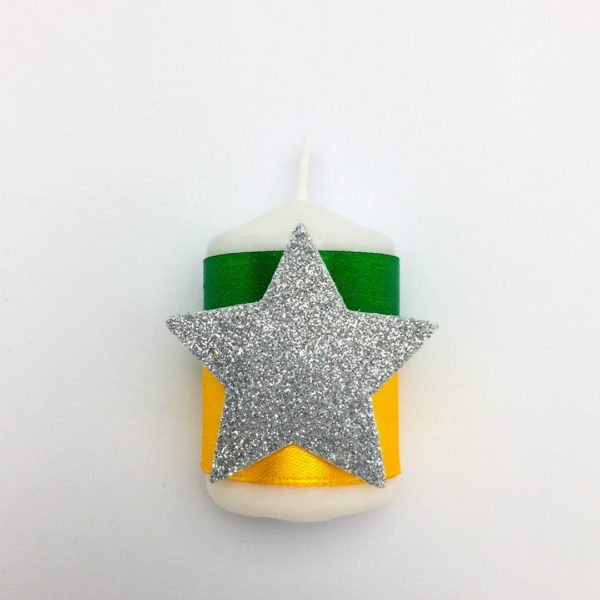 Acadele dintre stele mini